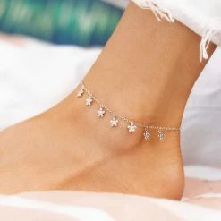Pura Vida Bracelets Best Sellers Bitty Daisies Anklet