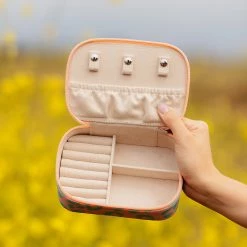 Pura Vida Bracelets Pastel Cheetah Jewelry Case