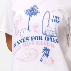 Pura Vida Bracelets Waves For Days Tee Best Sellers