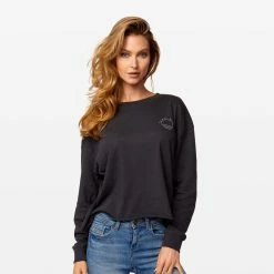 Pura Vida Bracelets Trending On TikTok International Surf Tour Long Sleeve Boxy Tee