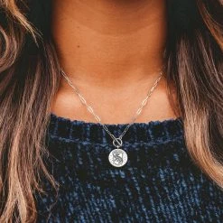 Best Pirce ⌛ Harry Potter Best Sellers Hufflepuff™ Toggle Choker 🥰 10 Harry Potter Best Sellers Hufflepuff™ Toggle Choker