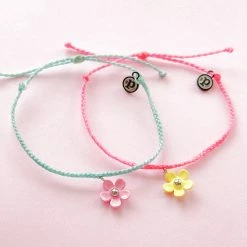 Pura Vida Bracelets Solstice Enamel Flower Charm Bracelet