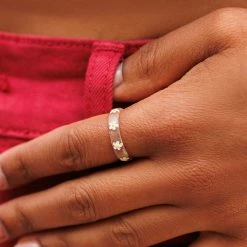 Pura Vida Bracelets Daisy Resin Ring