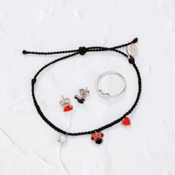 Brand new ❤️ Disney Minnie Mouse Mixed Charms Bracelet Disney Collection ✔️ 9 Disney Minnie Mouse Mixed Charms Bracelet Disney Collection