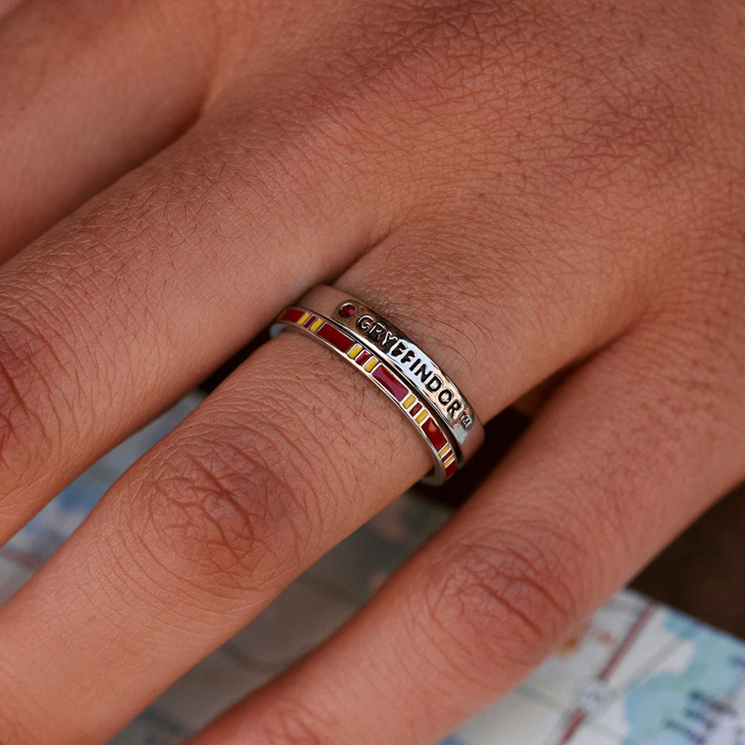 Promo 💯 Harry Potter Gryffindor™ House Ring Stack Best Sellers 💯 4 Harry Potter Gryffindor™ House Ring Stack Best Sellers
