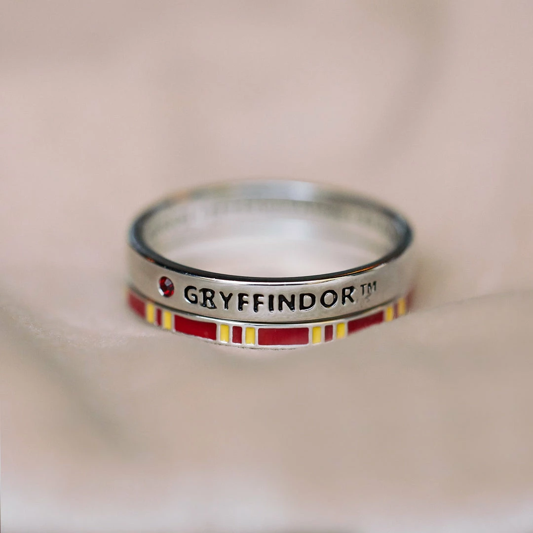 Promo 💯 Harry Potter Gryffindor™ House Ring Stack Best Sellers 💯 5 Harry Potter Gryffindor™ House Ring Stack Best Sellers