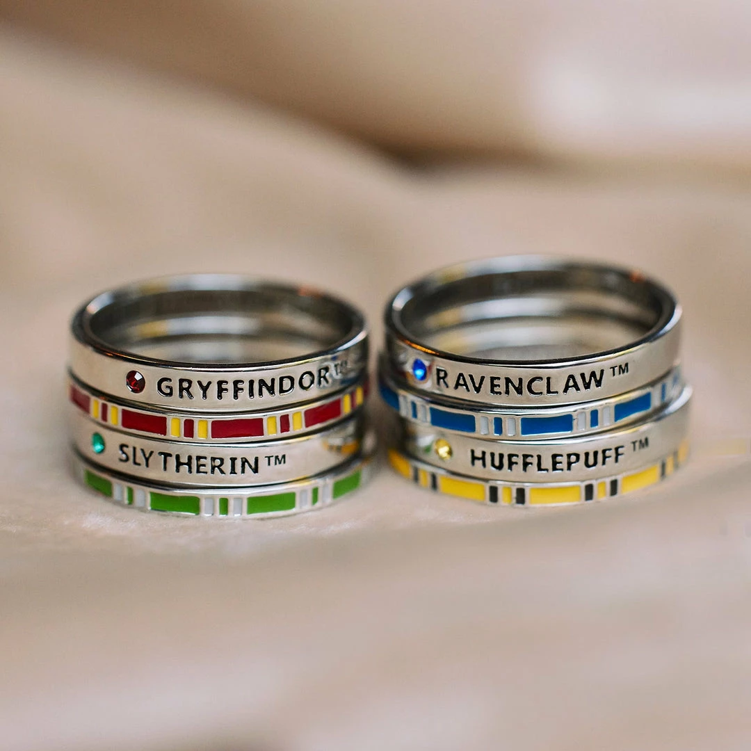 Promo 💯 Harry Potter Gryffindor™ House Ring Stack Best Sellers 💯 8 Harry Potter Gryffindor™ House Ring Stack Best Sellers
