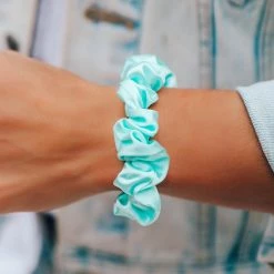 Cheap ✔️ Summer 2020 Wave Scrunchies (Set Of 3) 😍 17 Summer 2020 Wave Scrunchies (Set Of 3)