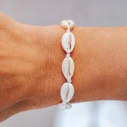 Spring 2021 Knotted Cowries Bracelet Trending On TikTok