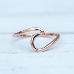 Pura Vida Bracelets Wave Ring