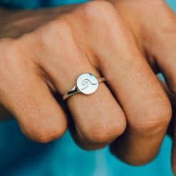 Fall 2019 Wave Coin Ring