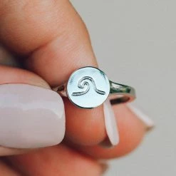 Fall 2019 Wave Coin Ring