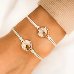 Pura Vida Bracelets Swell Charm