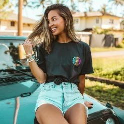 Pura Vida Bracelets Live Free Tee