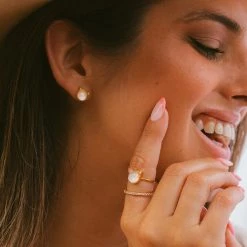 Pura Vida Bracelets Pura Vida Monthly Rebillable Jewelry Subscription