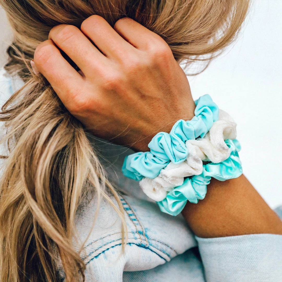 Cheap ✔️ Summer 2020 Wave Scrunchies (Set Of 3) 😍 4 Summer 2020 Wave Scrunchies (Set Of 3)